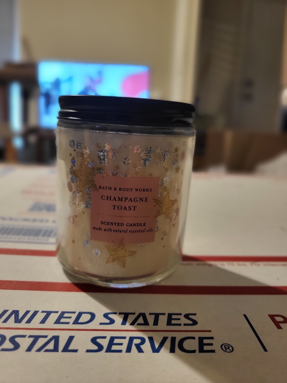 Bath & Body Works Champagne Toast Scented Candle - Cream